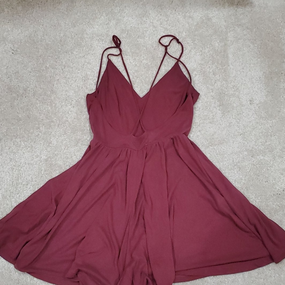 skort - Picture 2 of 3